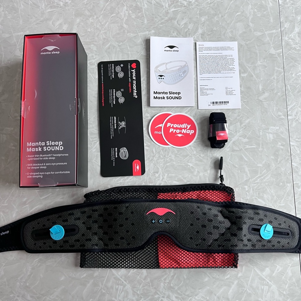Manta Sleep Sound Mask with Accessories